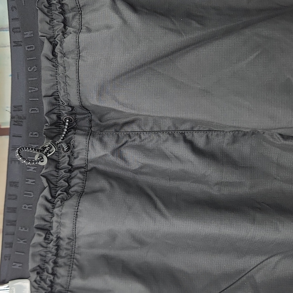 Nike Run Division Dynamic Vent Running Pants NWT - image 5